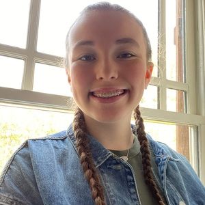 Meet your Posher, Kaitlyn